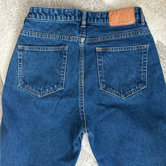 ZARA | Mid Rise Mom Jeans - Picture 5 of 5